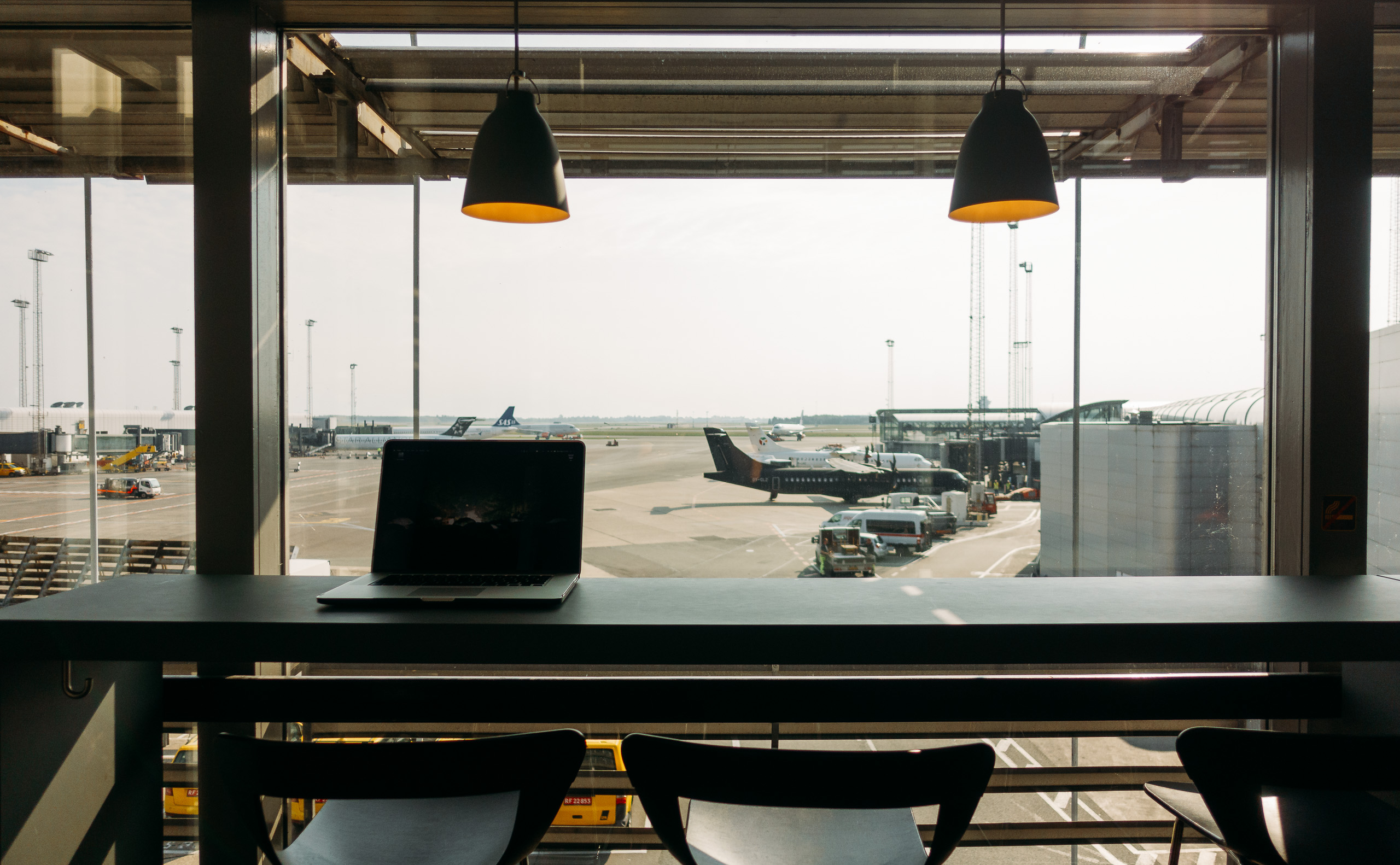 Inside, I'm appreciating the free WiFi but not the heat from proximity to these sunlit windows.