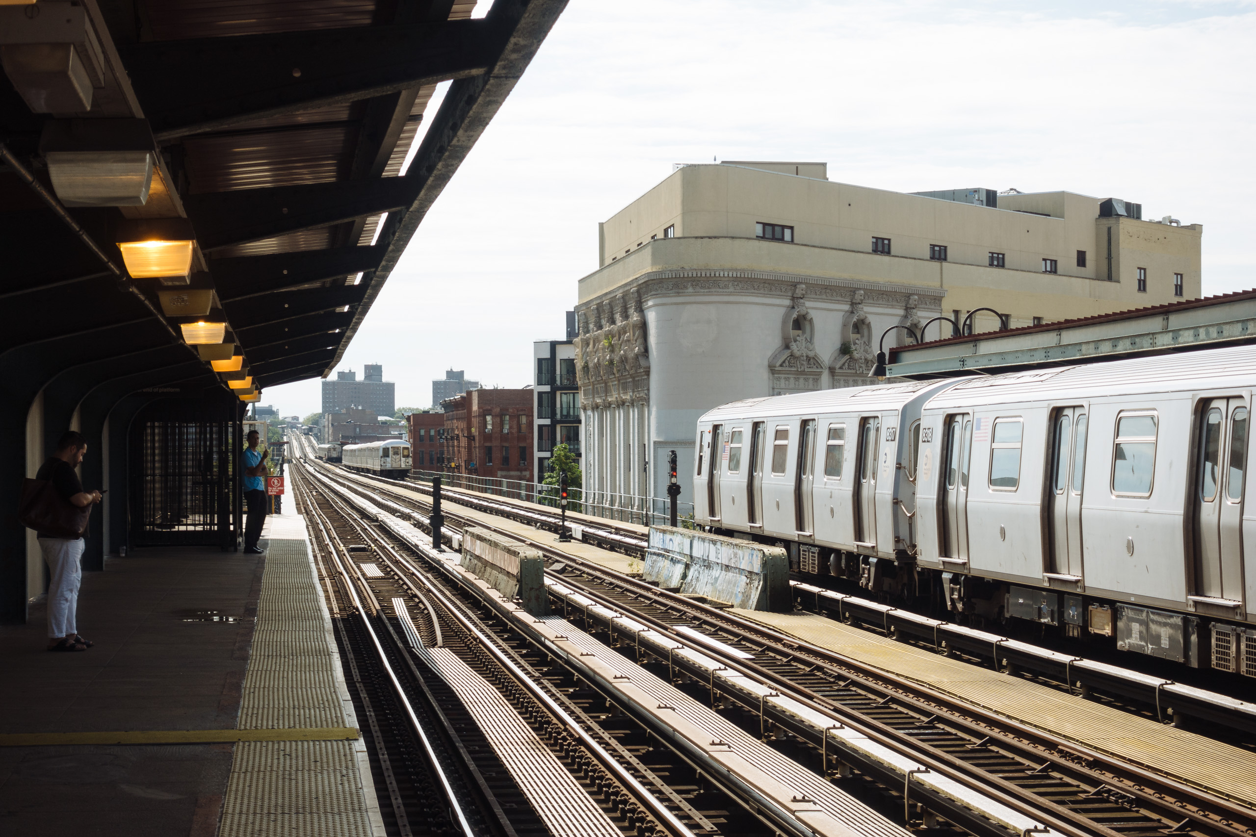 J Trains Stacking in Bed-Stuy