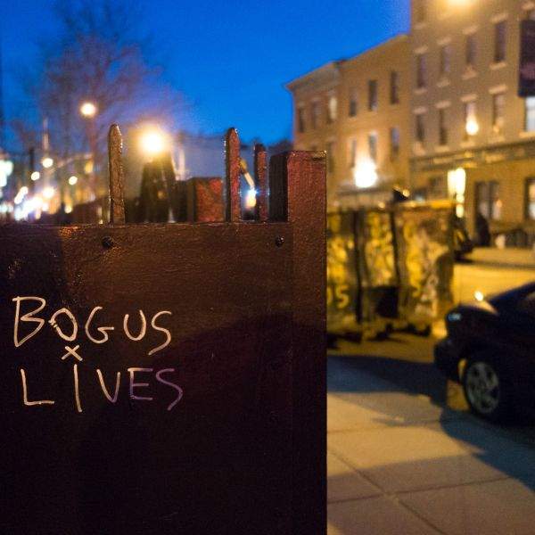 graffiti in greenpoint