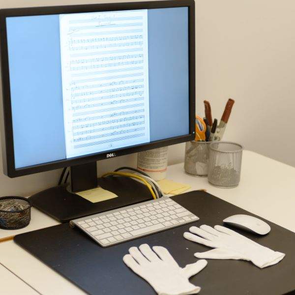 dunvagen archiving workstation