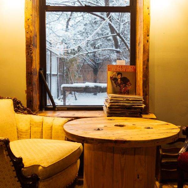 snow window kava schteeble