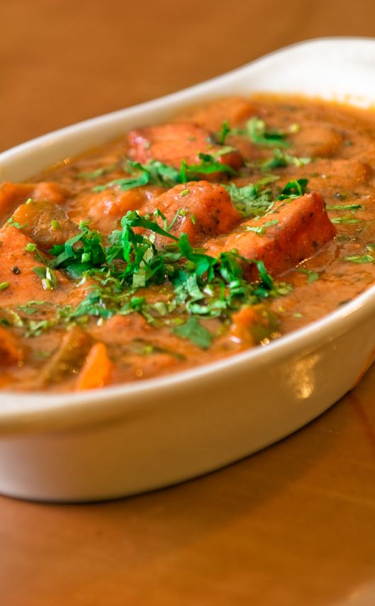 Chicken Mahkni at Saffron