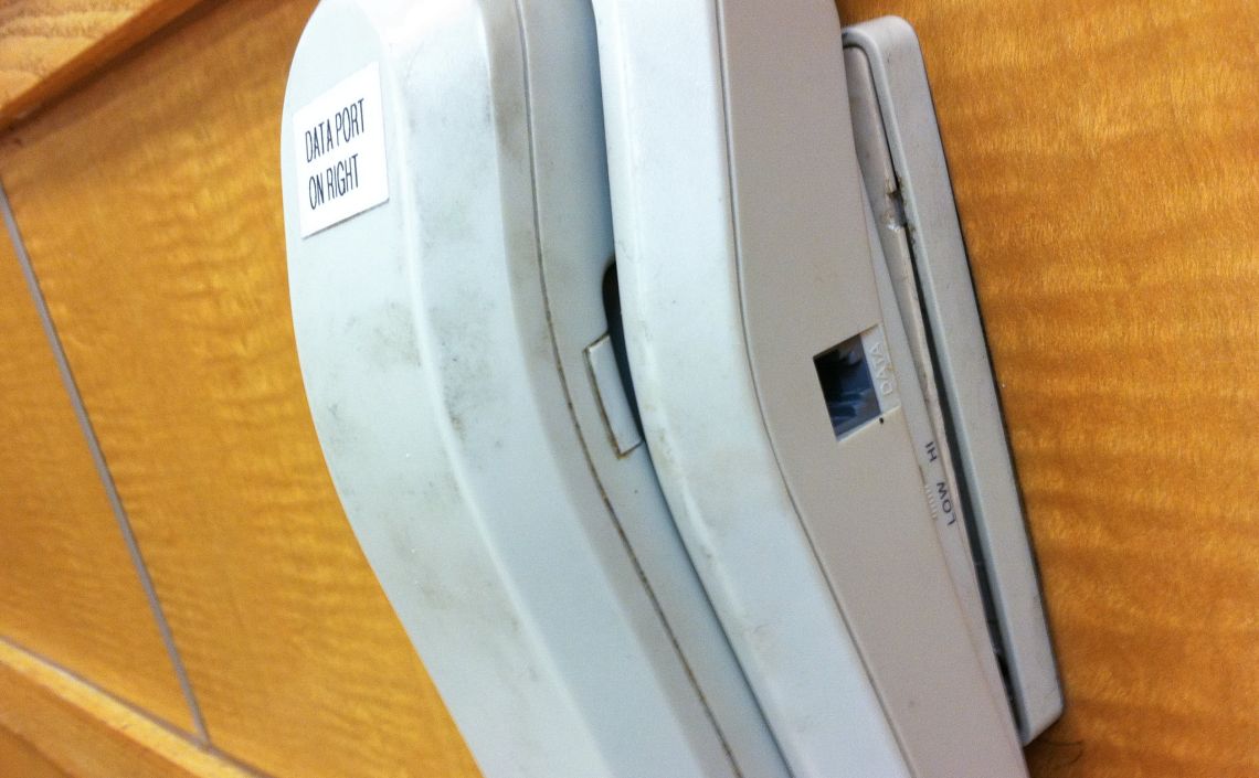 wendys technology hamburgers phones data ethernet cable jack
