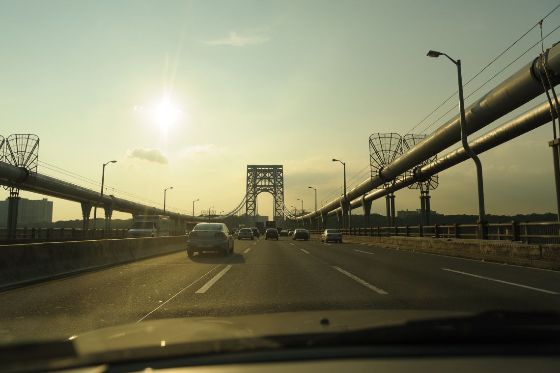 driver's side view george washington bridge