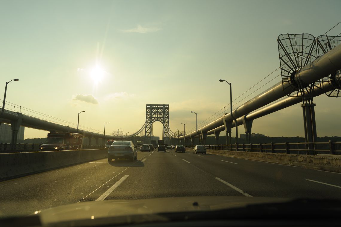 driver's side view george washington bridge