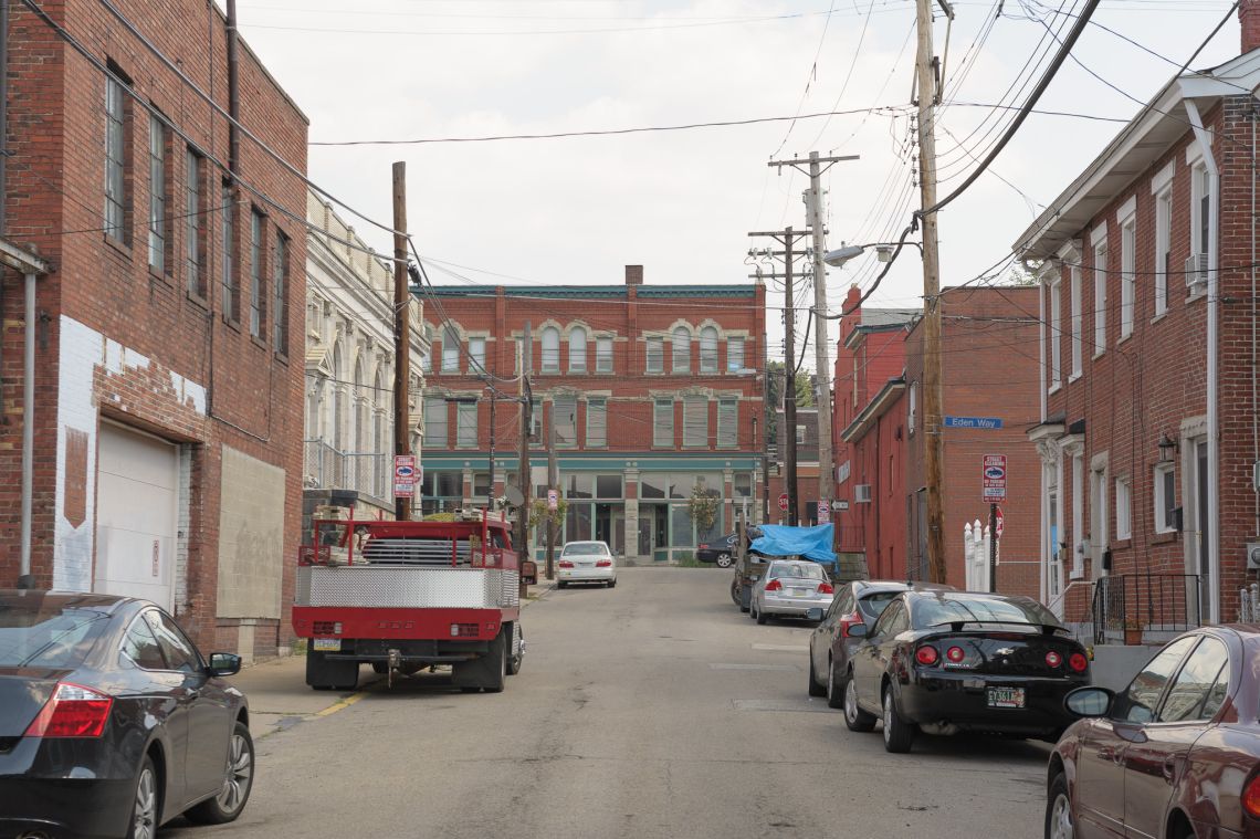 a view of eden way in lawrenceville the dark knight rises pittsburgh