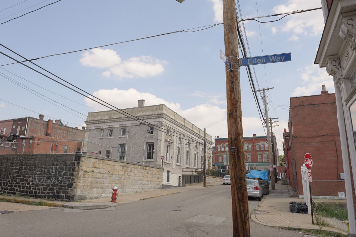 a view of eden way in lawrenceville the dark knight rises pittsburgh