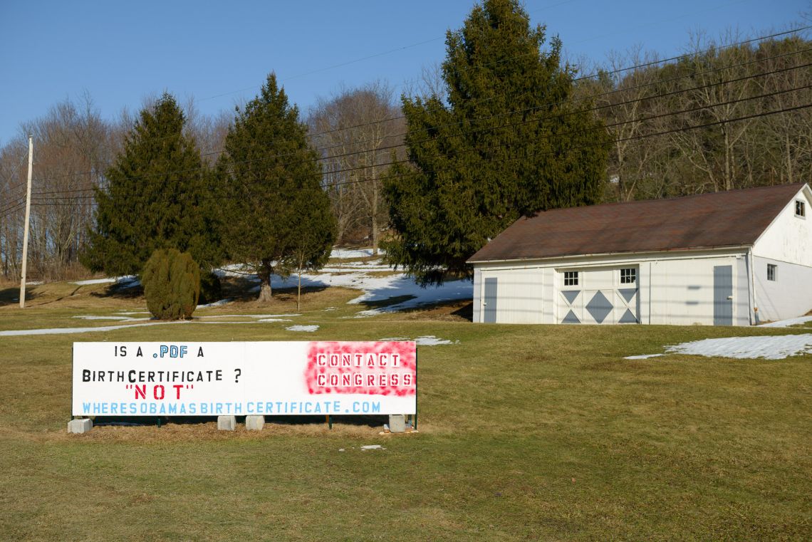 corncerned citizens birther road sign