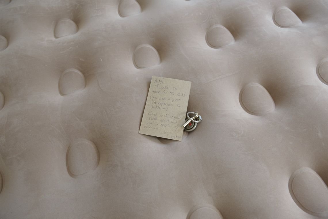 couchsurfing note