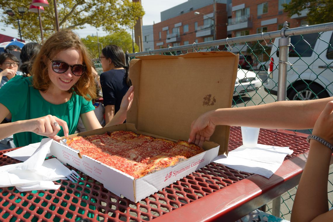 russian girl with sicilian pizza