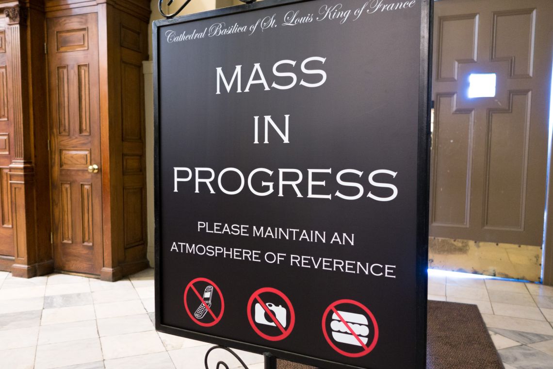 mass in progress st louis cathedral