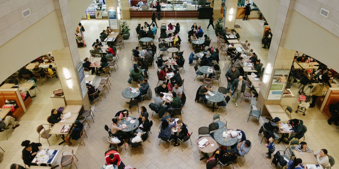 Dinnertime on New Year's Eve in the Queens Center Mall food court