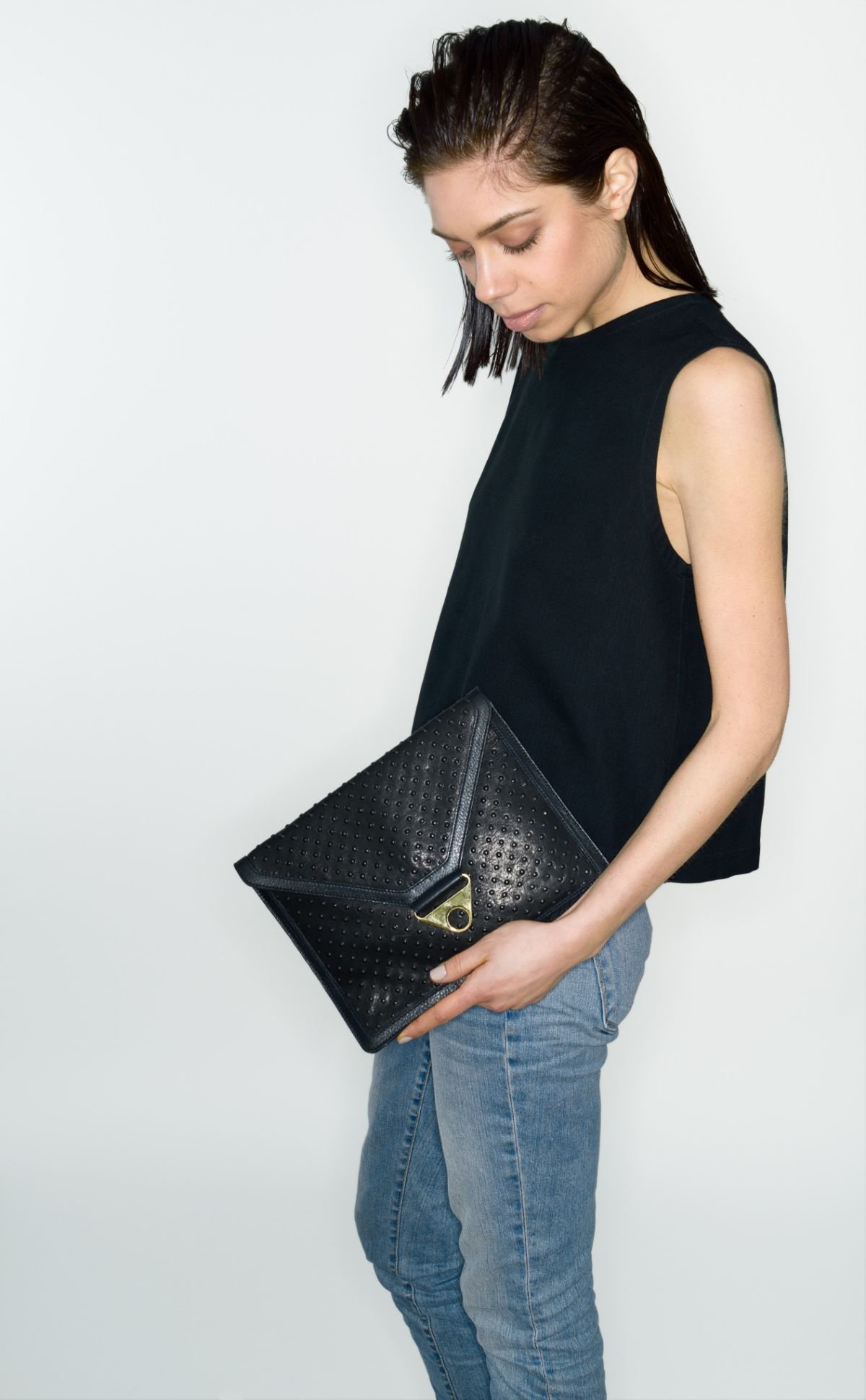 model with handbag