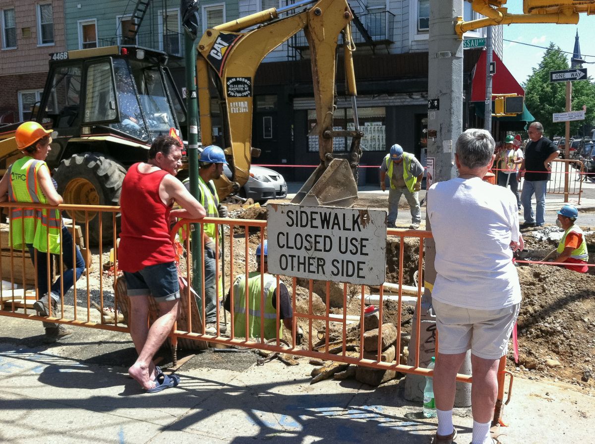 construction nassau avenue greenpoint