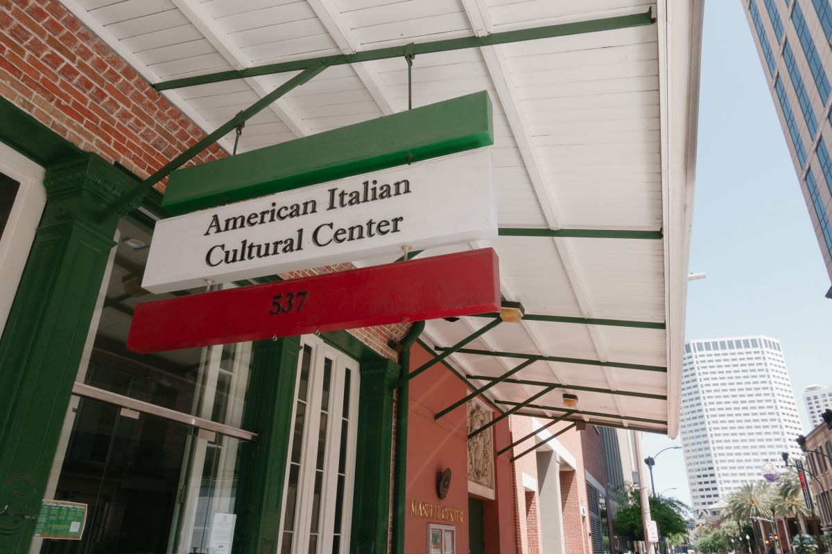 American Italian cultural center
