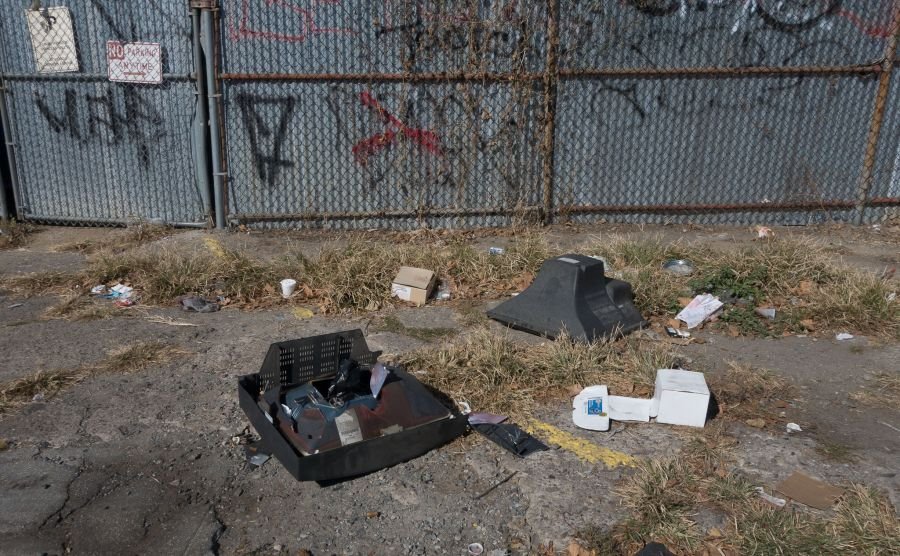 broken television street bushwick brooklyn