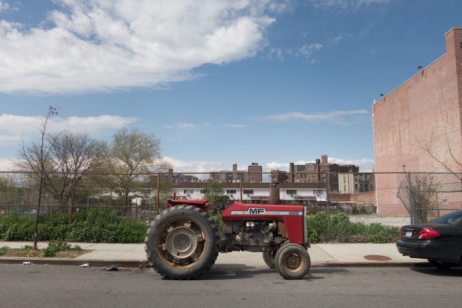 tractor brooklyn bed-stuy