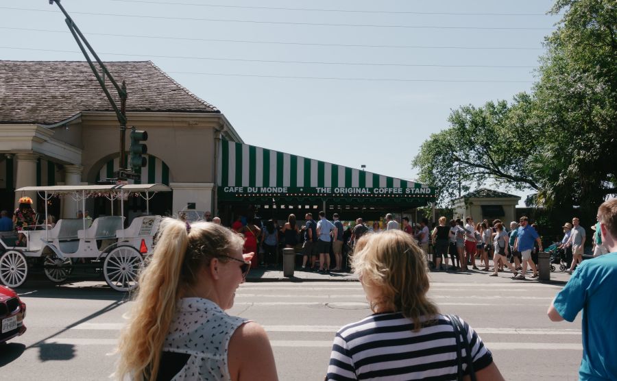 observing the crossing at Cafe Du Monde